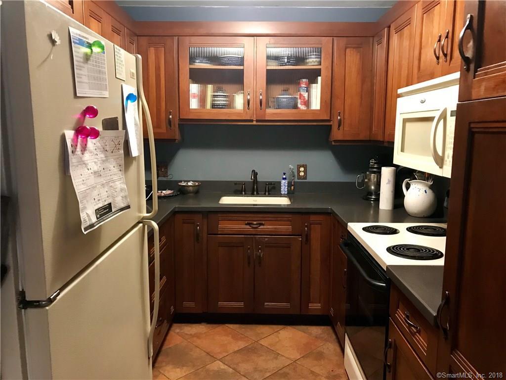 Property Photo:  11 Pineview Drive C  CT 06405 
