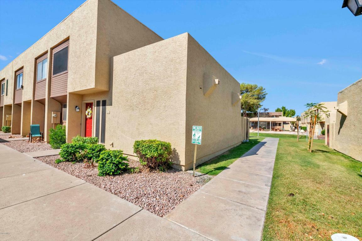 Property Photo:  1324 S Mitchell Drive  AZ 85281 