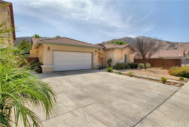 Property Photo: 8683 Rolling Hills Drive CA 92883