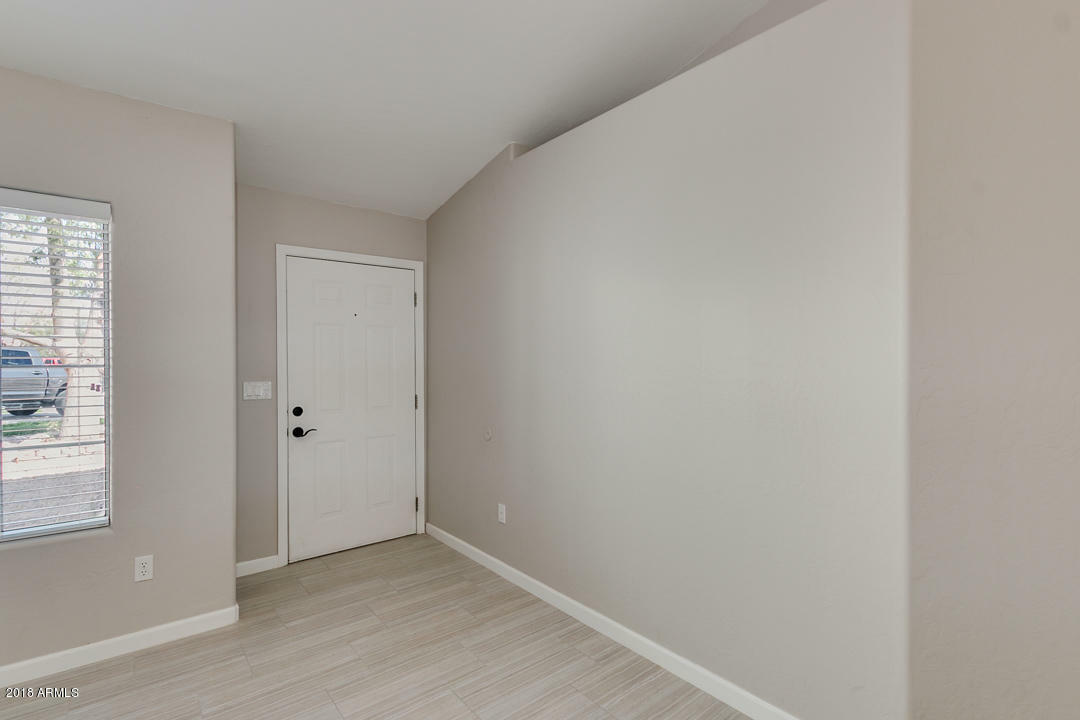 Property Photo:  820 S Bridger Drive  AZ 85225 