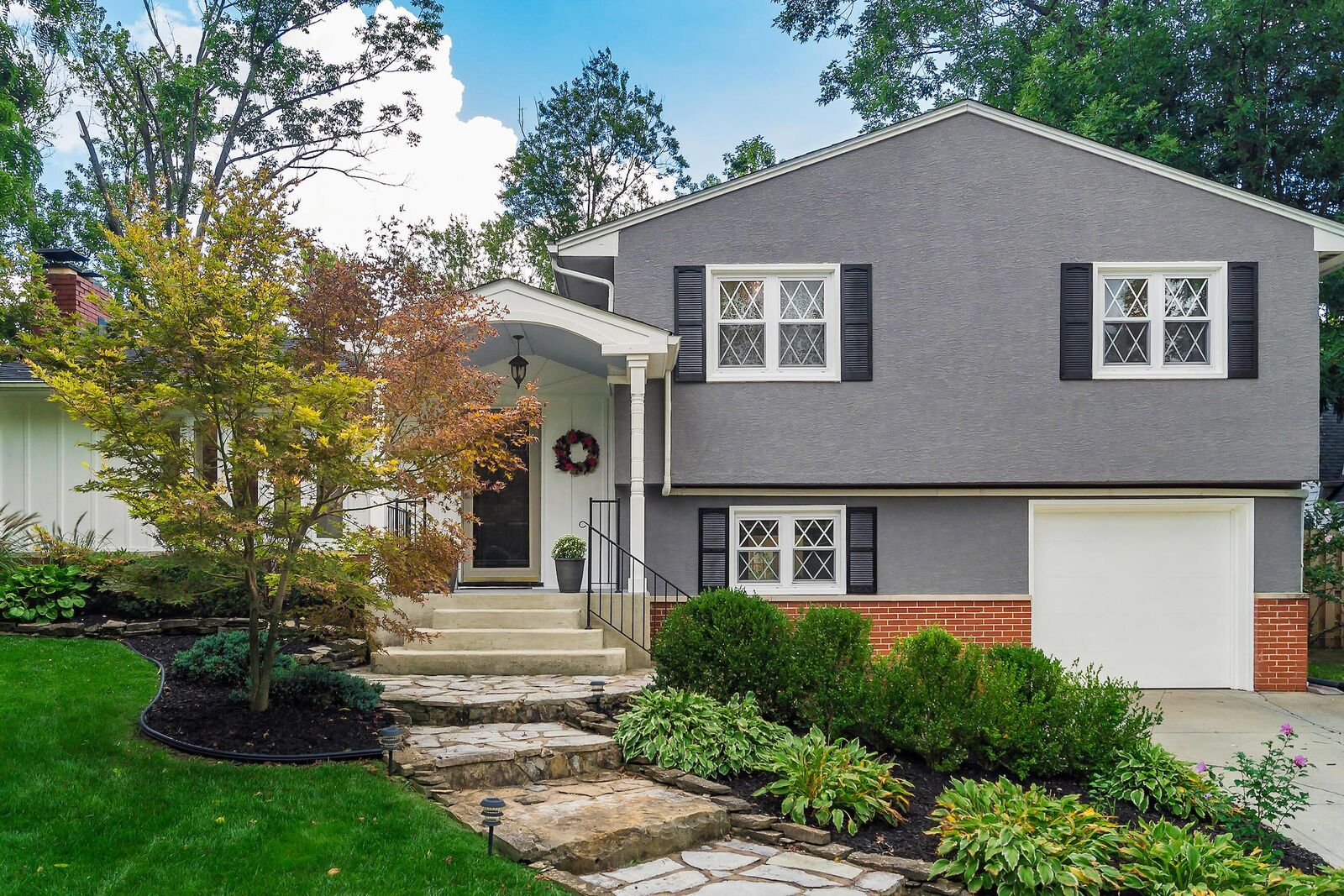 Property Photo: 2497 Fishinger Road OH 43221