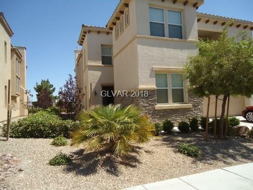 Property Photo:  72 Crooked Putter Drive  NV 89148 