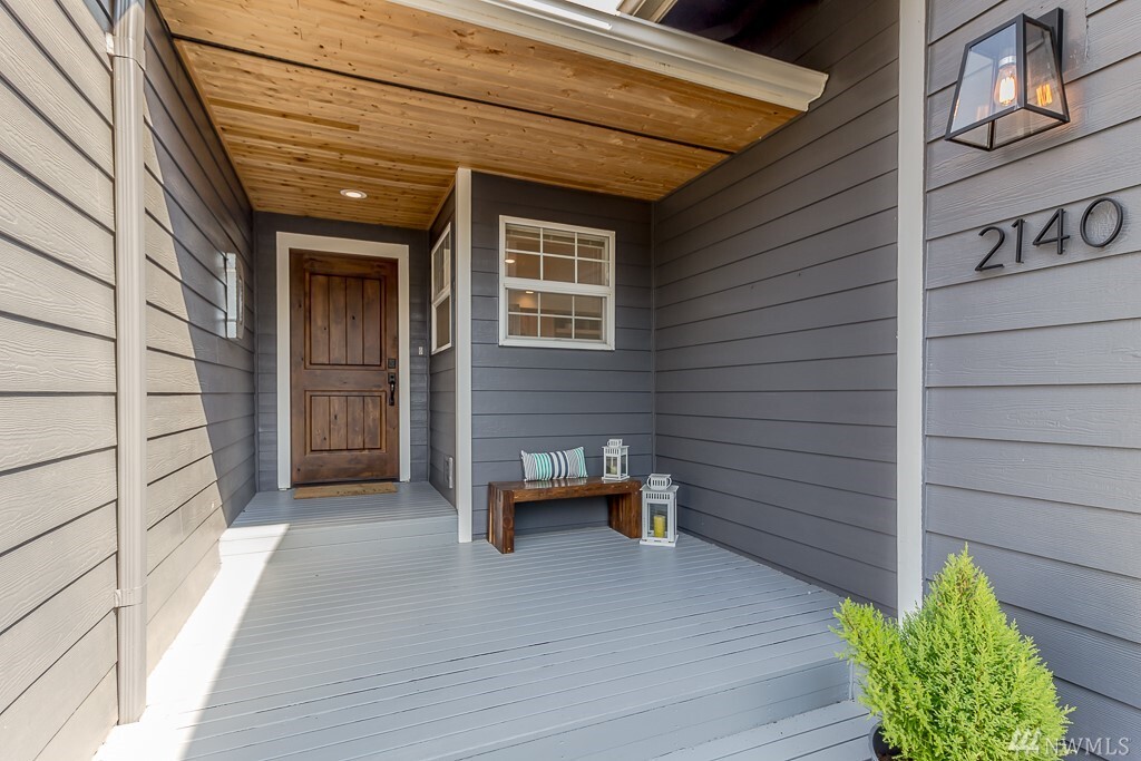 Property Photo: 2140 Sunrise St WA 98248