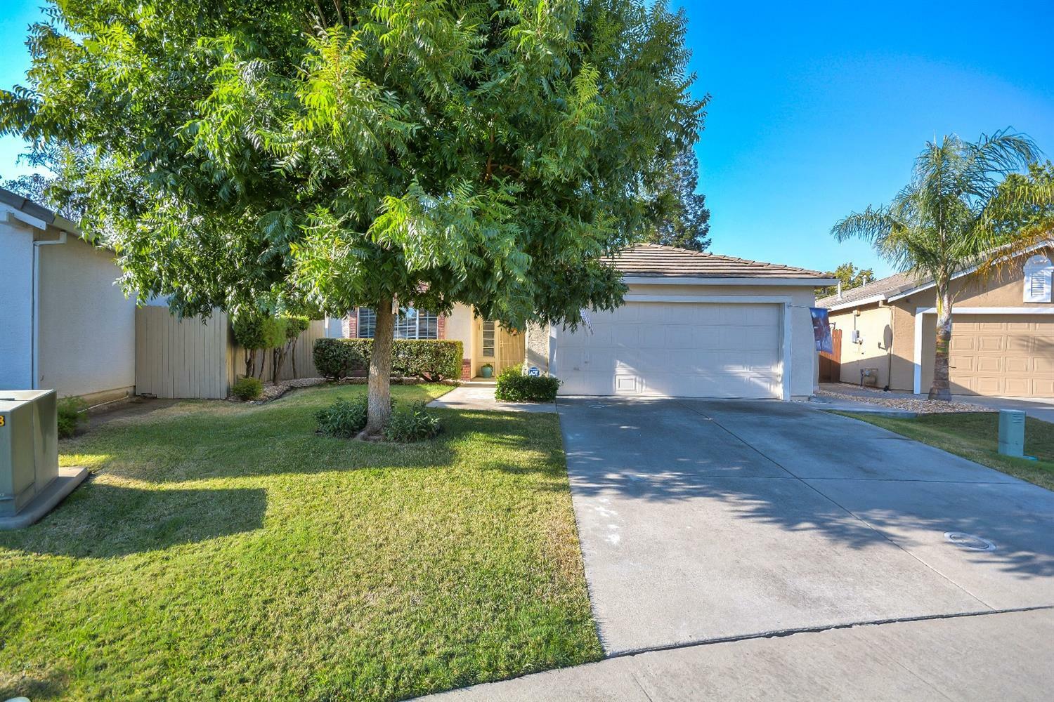 Property Photo:  9118 Paseo Grande Way  CA 95758 