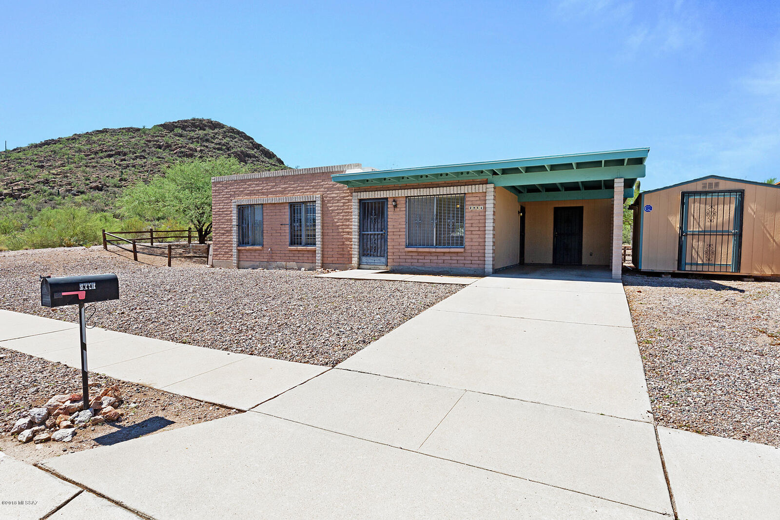 Property Photo:  2751 W San Juan Terrace  AZ 85713 