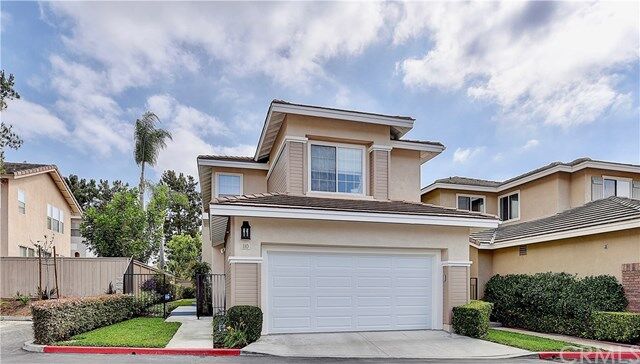 Property Photo:  110 Cottage Lane  CA 92656 