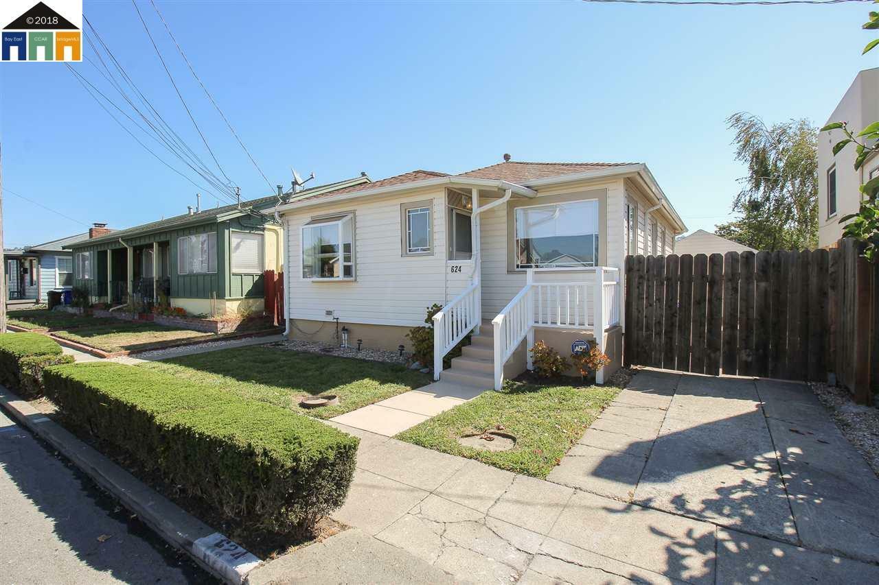 Property Photo:  624 43rd Street  CA 94805 