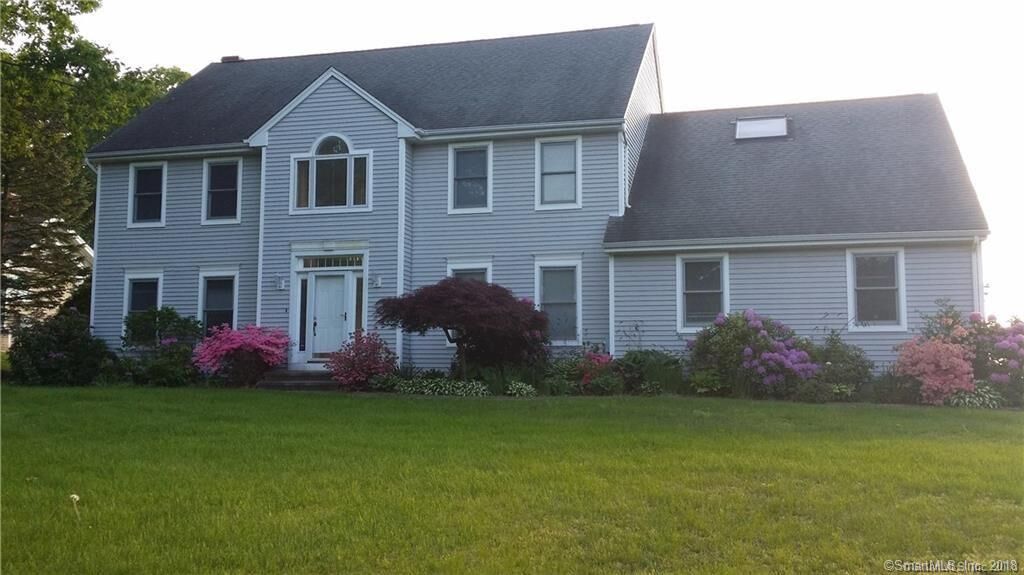 Property Photo: 13 City View CT 06040
