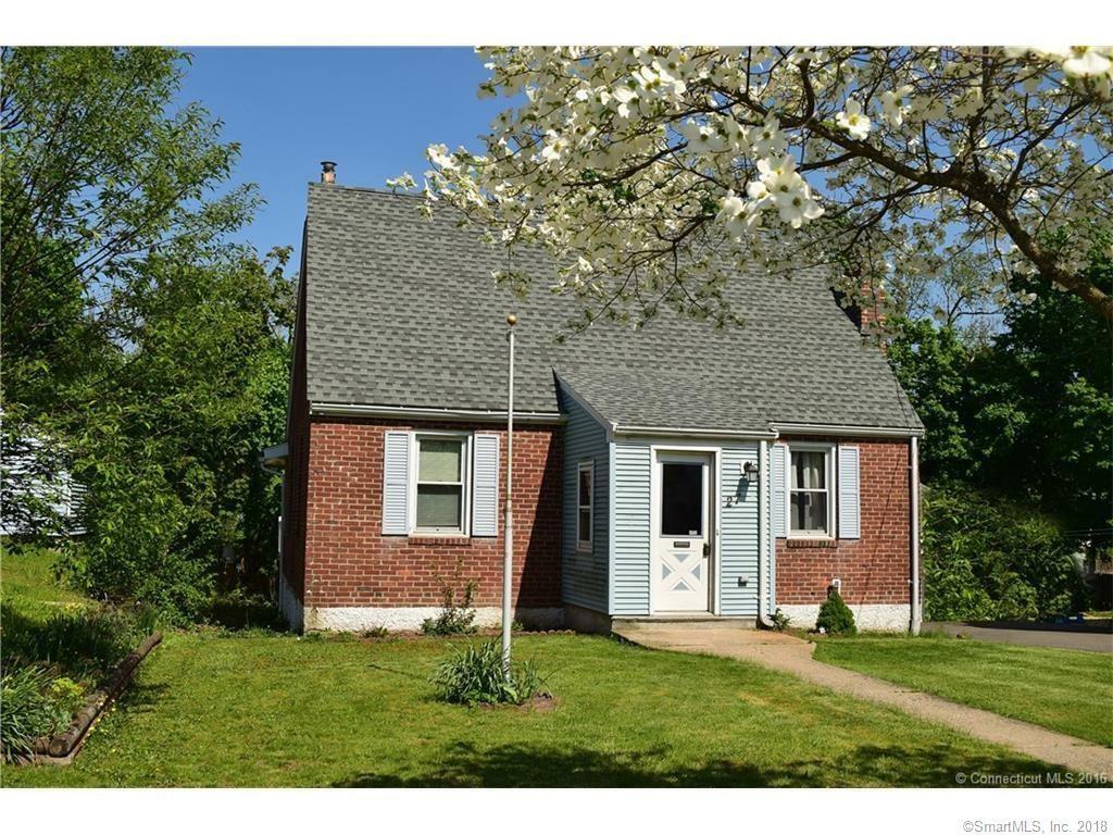 Property Photo: 27 Seneca Street CT 06053