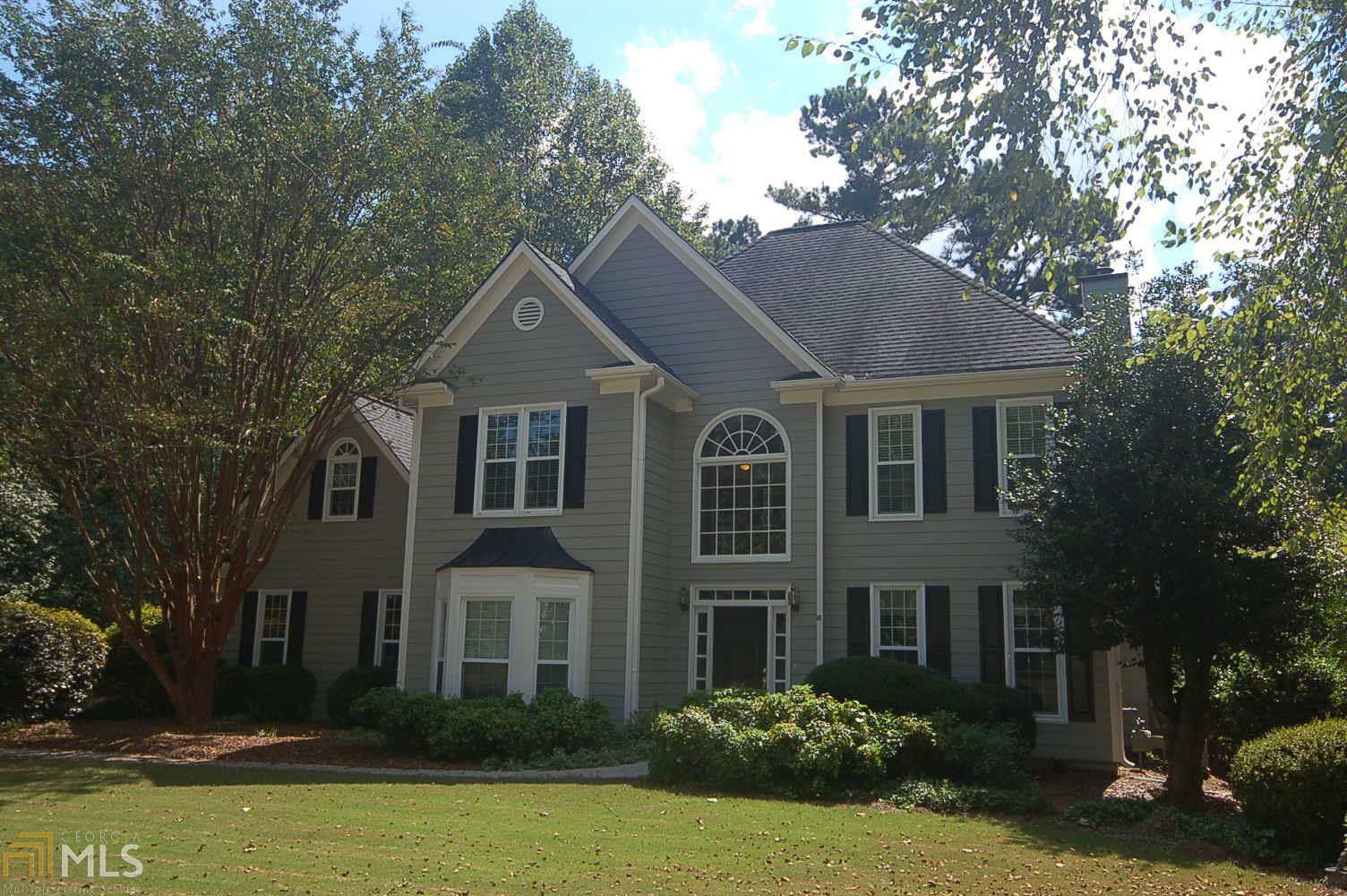 Property Photo: 1130 Pin Oak Ct GA 30041