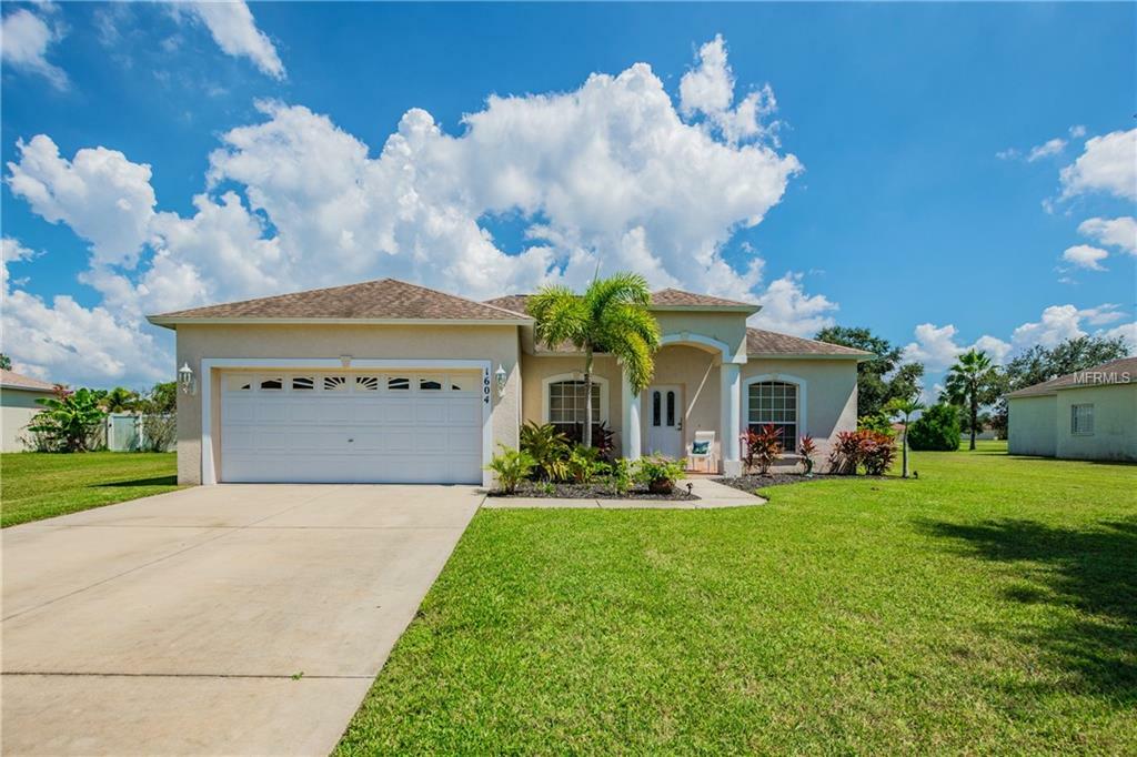 Property Photo:  1604 22nd Avenue W  FL 34221 