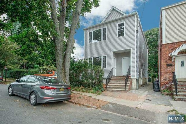 Property Photo:  52 Summit Avenue Apt 1  NJ 07026 