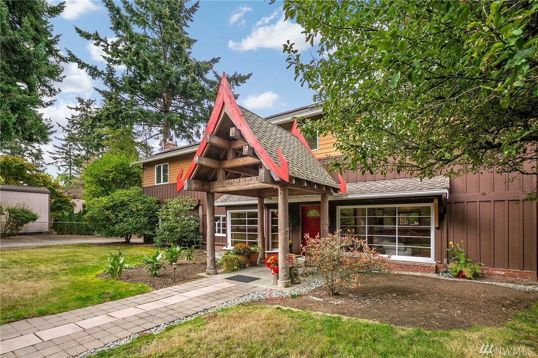 Property Photo:  20081 8th Ave NW  WA 98177 