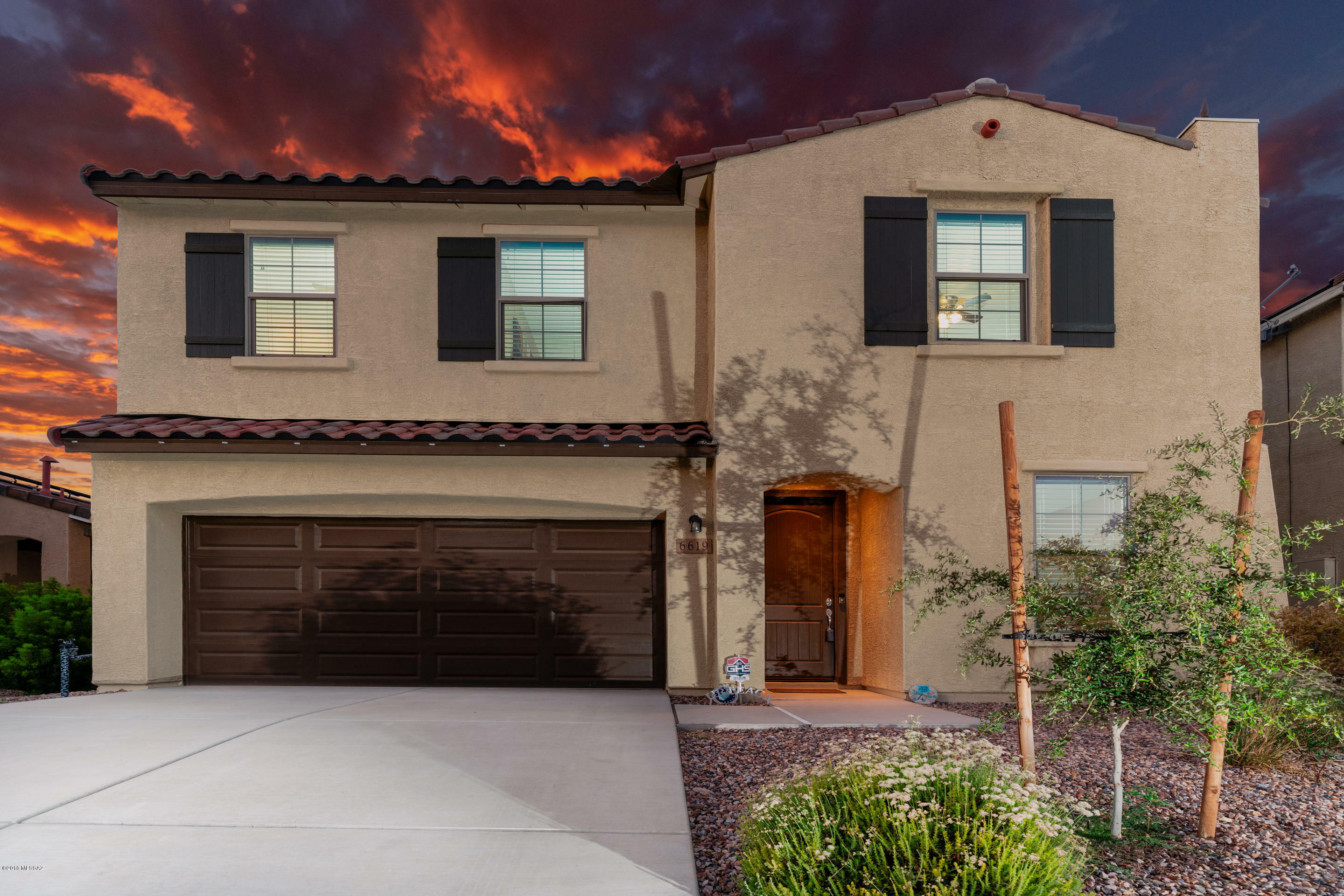 Property Photo:  6619 E Via Boca Grande  AZ 85756 