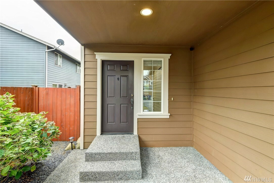 Property Photo:  11808 1st Place SE  WA 98258 