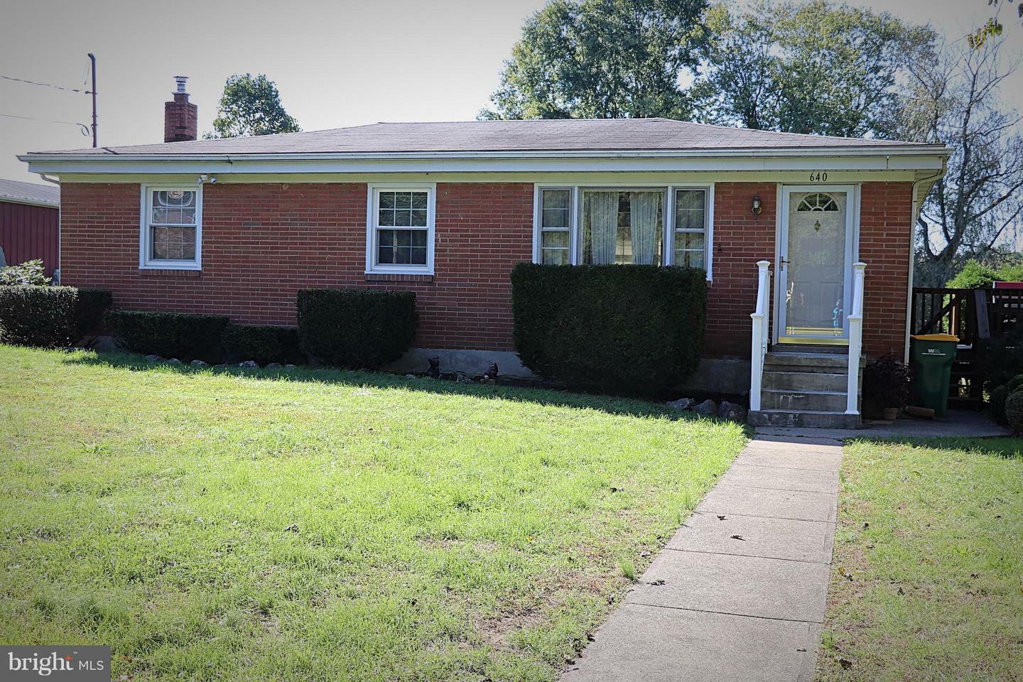 Property Photo: 640 Walnut Avenue PA 17112