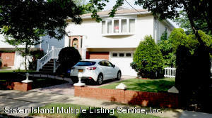 257 Ridgewood Avenue  Staten Island NY 10312 photo