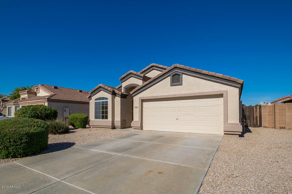 Property Photo:  16208 W Mauna Loa Lane  AZ 85379 