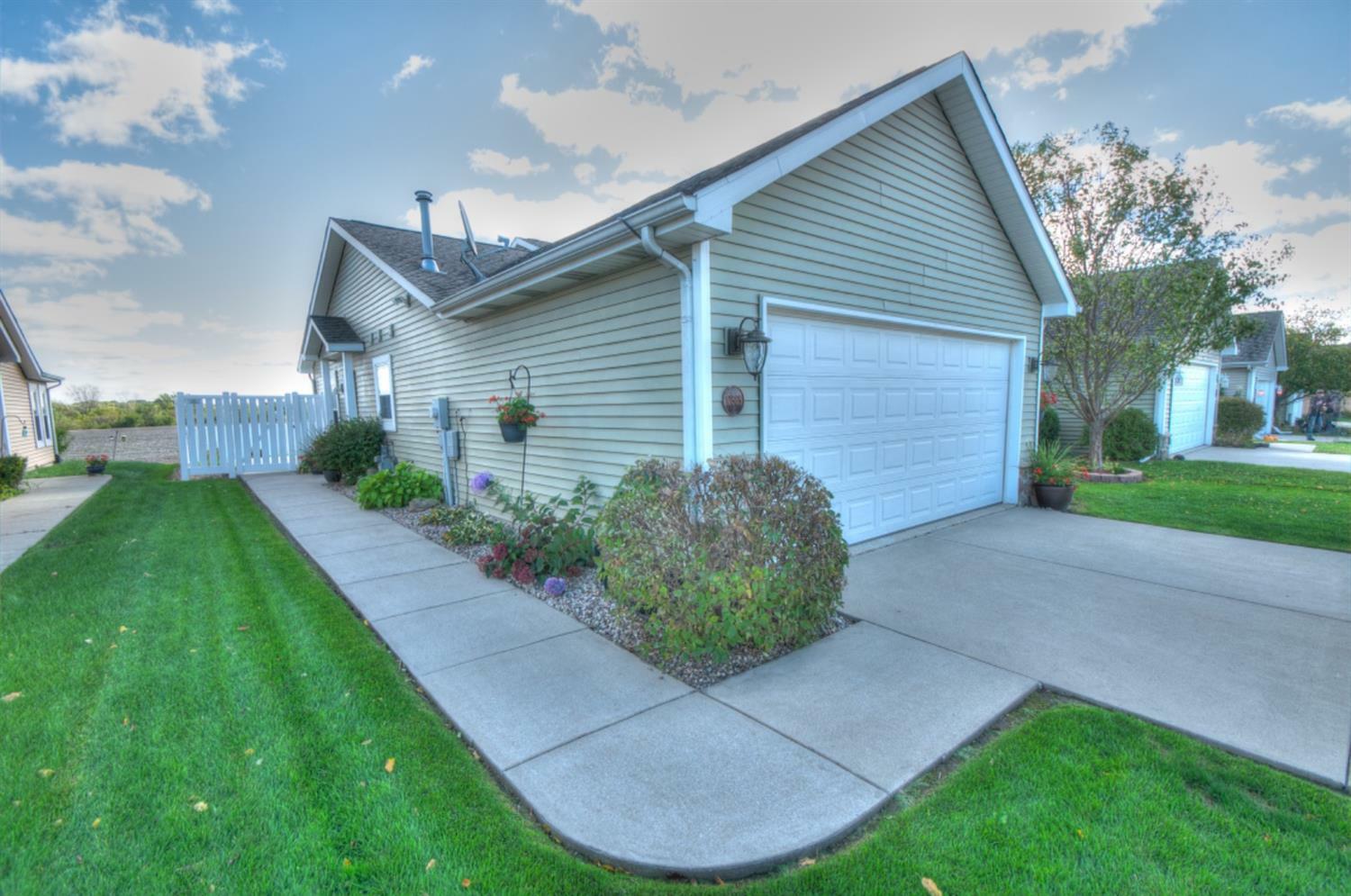 Property Photo: 10565 Maine Drive IN 46307
