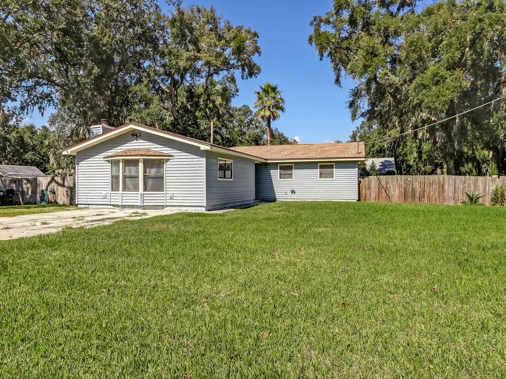 Property Photo:  881 Diane Drive  FL 32034 