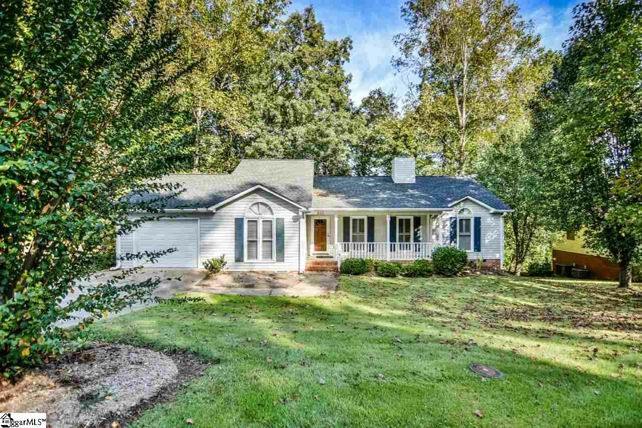 Property Photo:  803 Dillard Road  SC 29650 