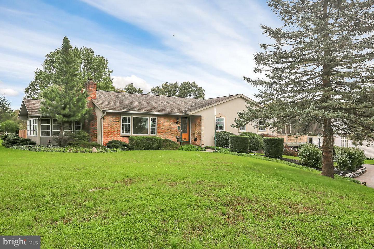 Property Photo:  268 Cedar Road  PA 17033 