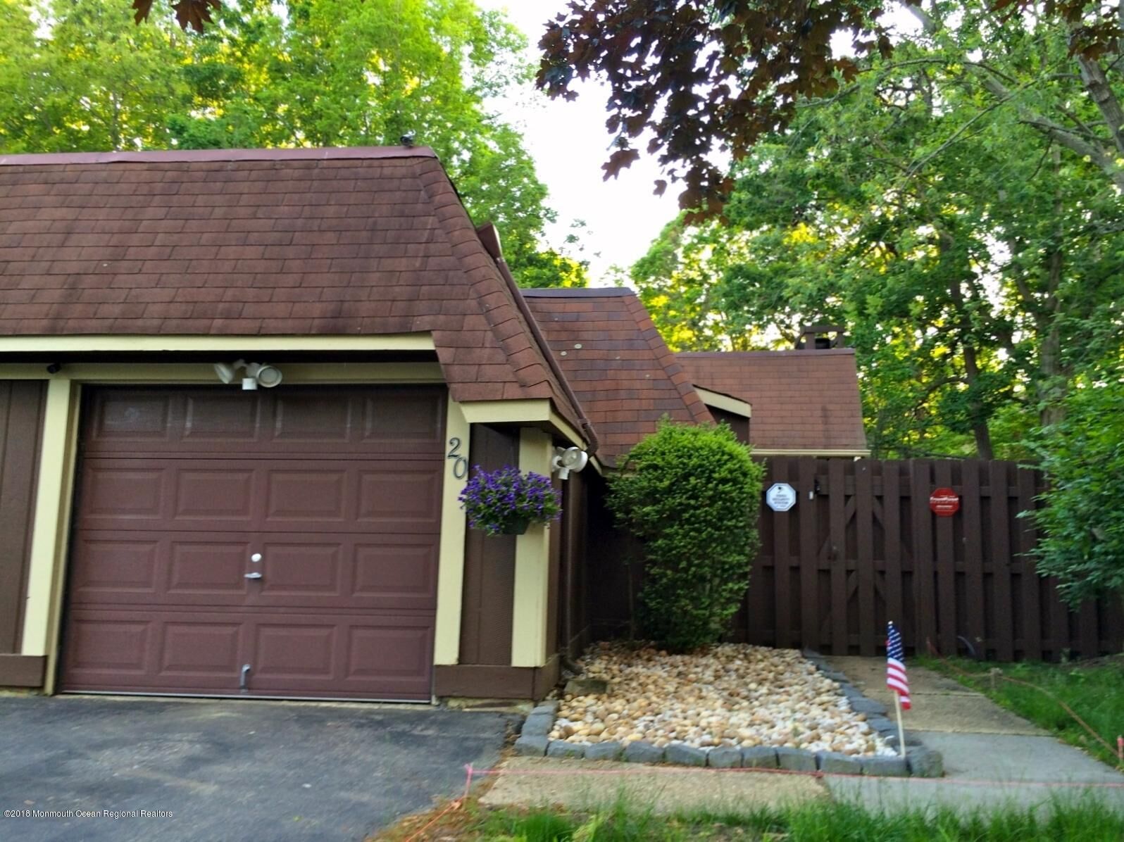 Property Photo:  20 Blue Jay Court  NJ 07731 