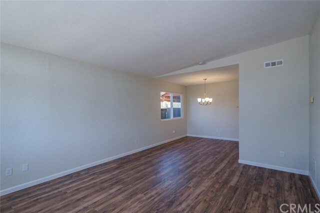 Property Photo:  1524 Sierra Lane  CA 93446 