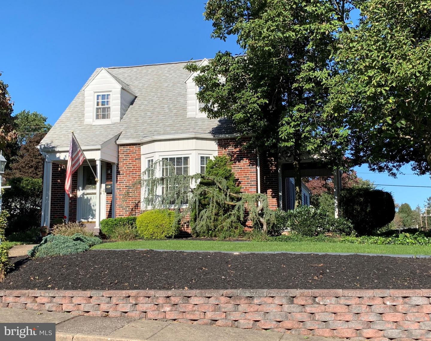 Property Photo:  118 Park Street  PA 17109 