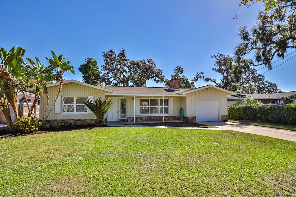 Property Photo:  12553 Henrietta Avenue  FL 33774 