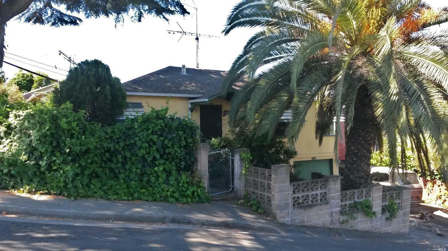 Property Photo: 33 Beverly Drive CA 94591