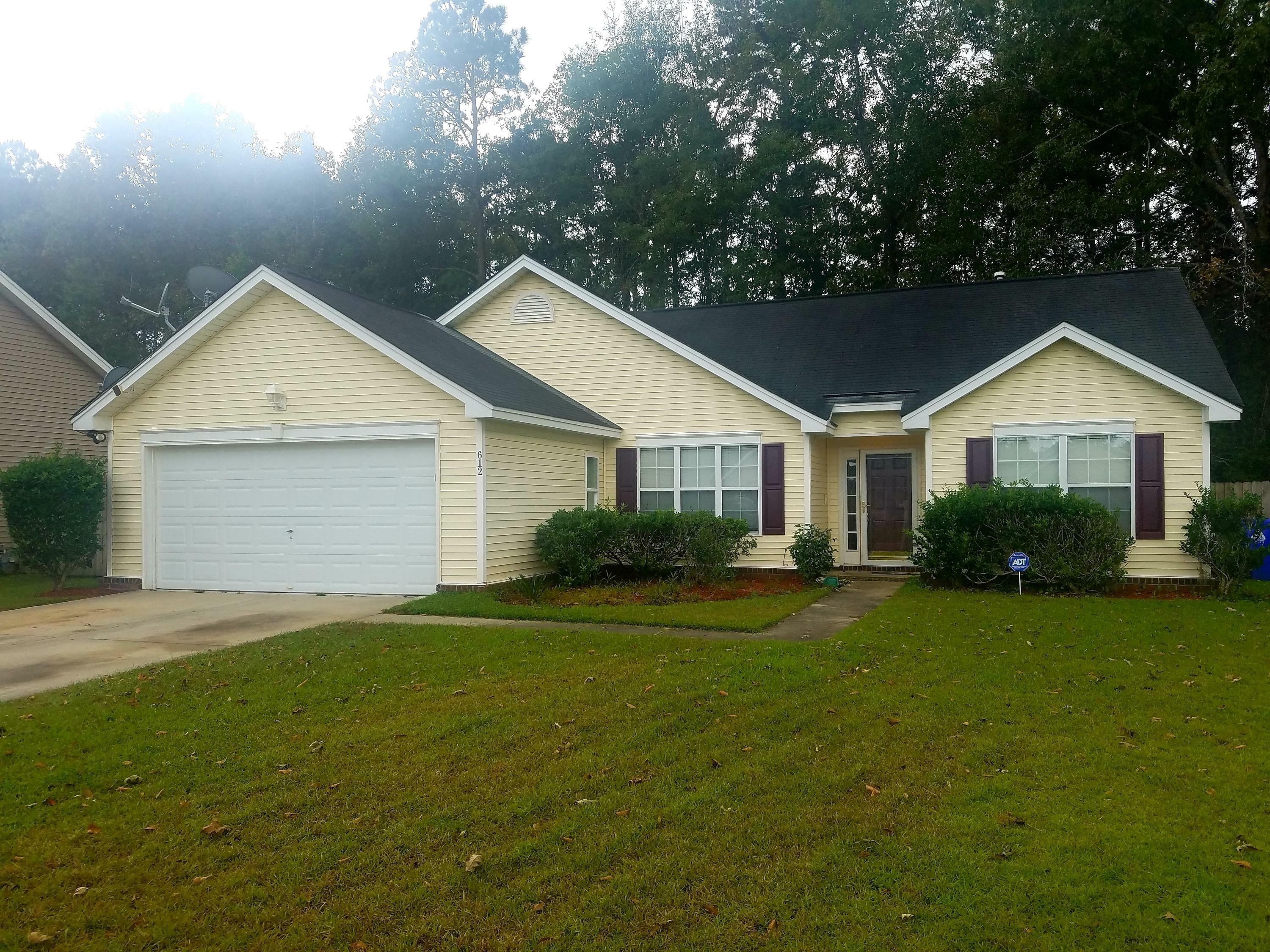 Property Photo: 612 Hainsworth Drive SC 29414