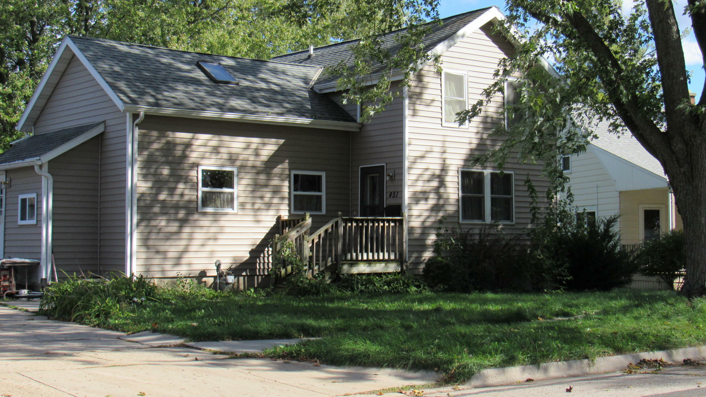 Property Photo:  451 Krumrey St  WI 53073 