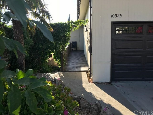 Property Photo: 10325 Hillhaven Avenue CA 91042