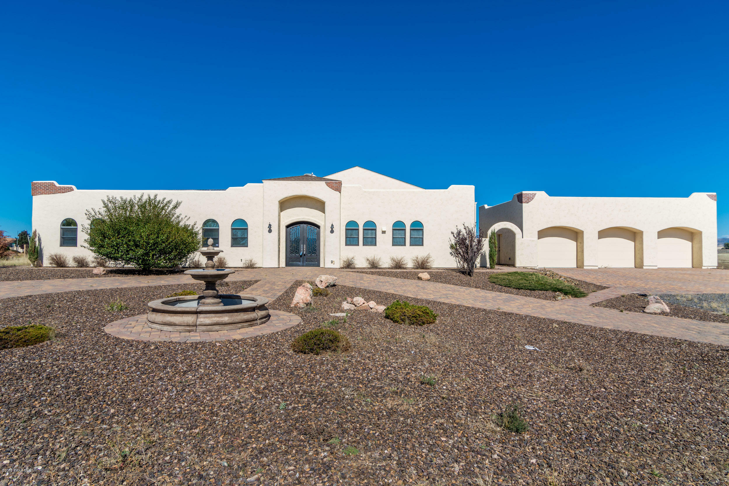 Property Photo:  8010 E Slash Arrow Drive  AZ 86315 