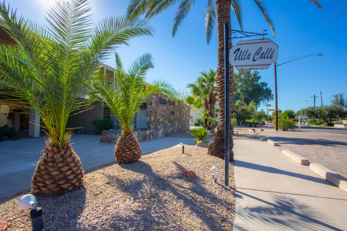 Property Photo:  1043 E Maryland Avenue 4  AZ 85014 
