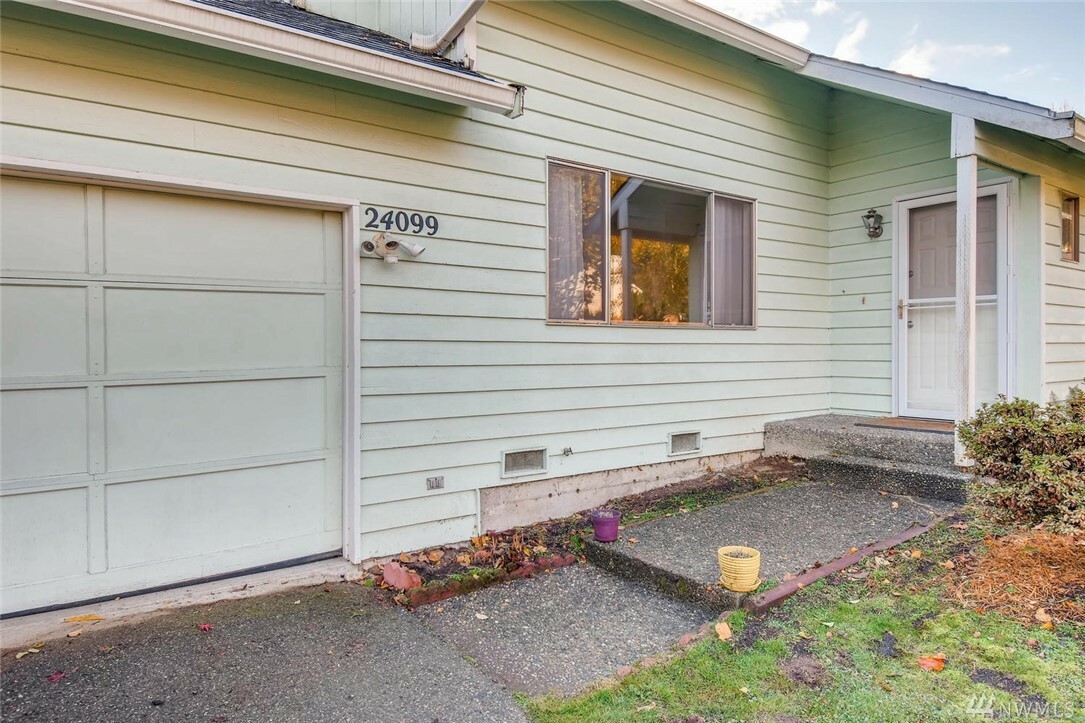 Property Photo: 24099 34th Place W WA 98036