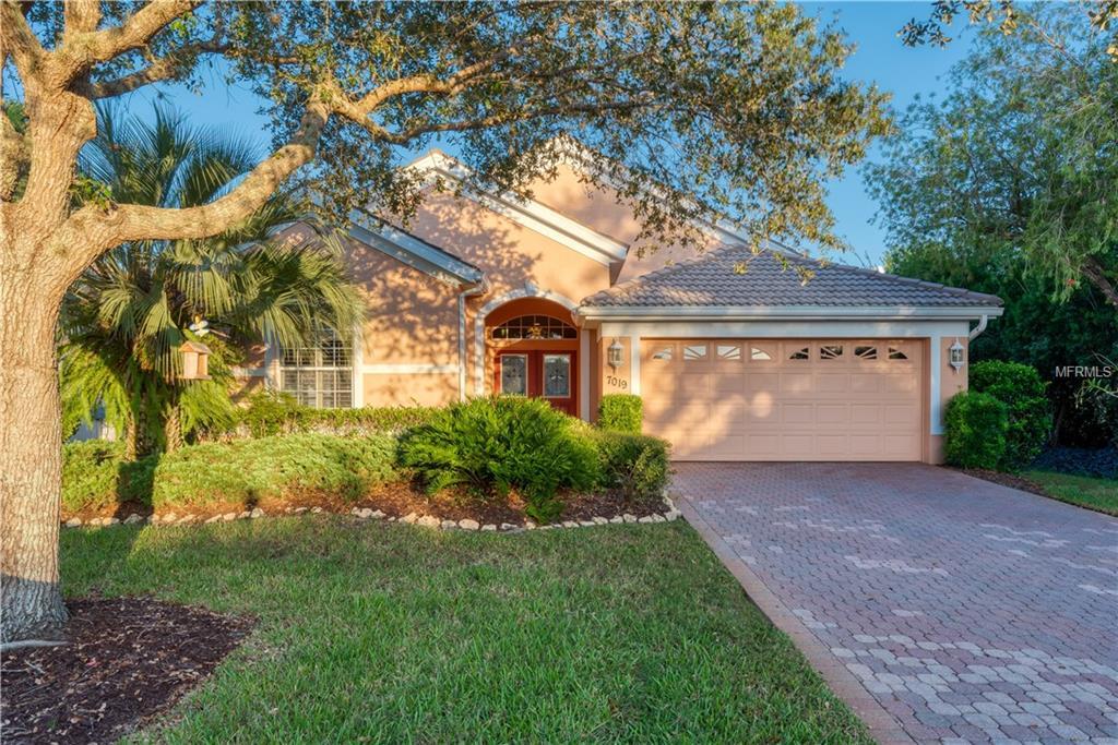 Property Photo:  7019 Bridle Path Court  FL 34201 