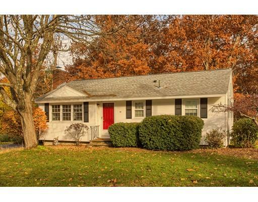 Property Photo: 44 Newport Dr MA 01886