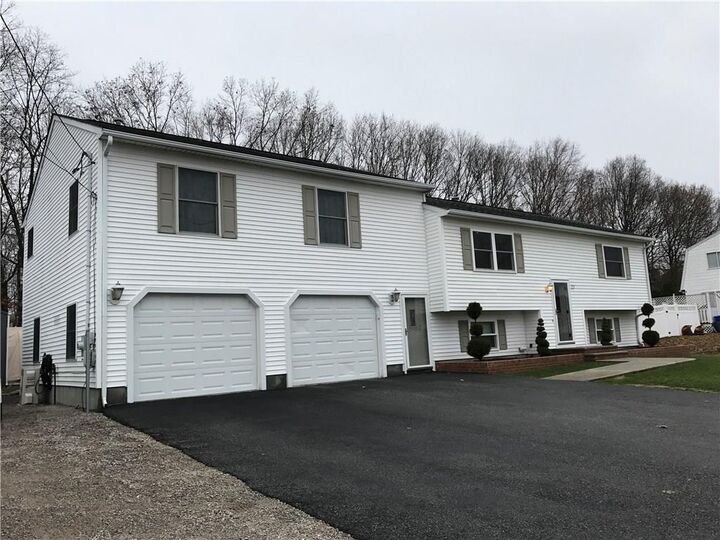 27 Medieval Wy  West Warwick RI 02893 photo