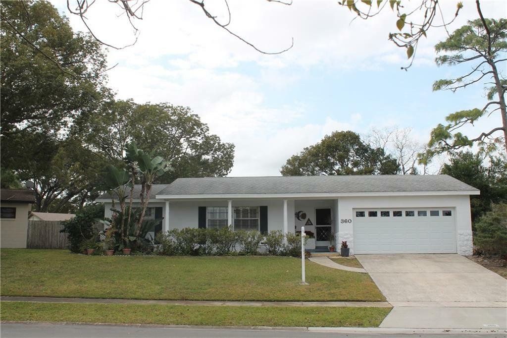 Property Photo:  360 Lowndes Square  FL 32707 
