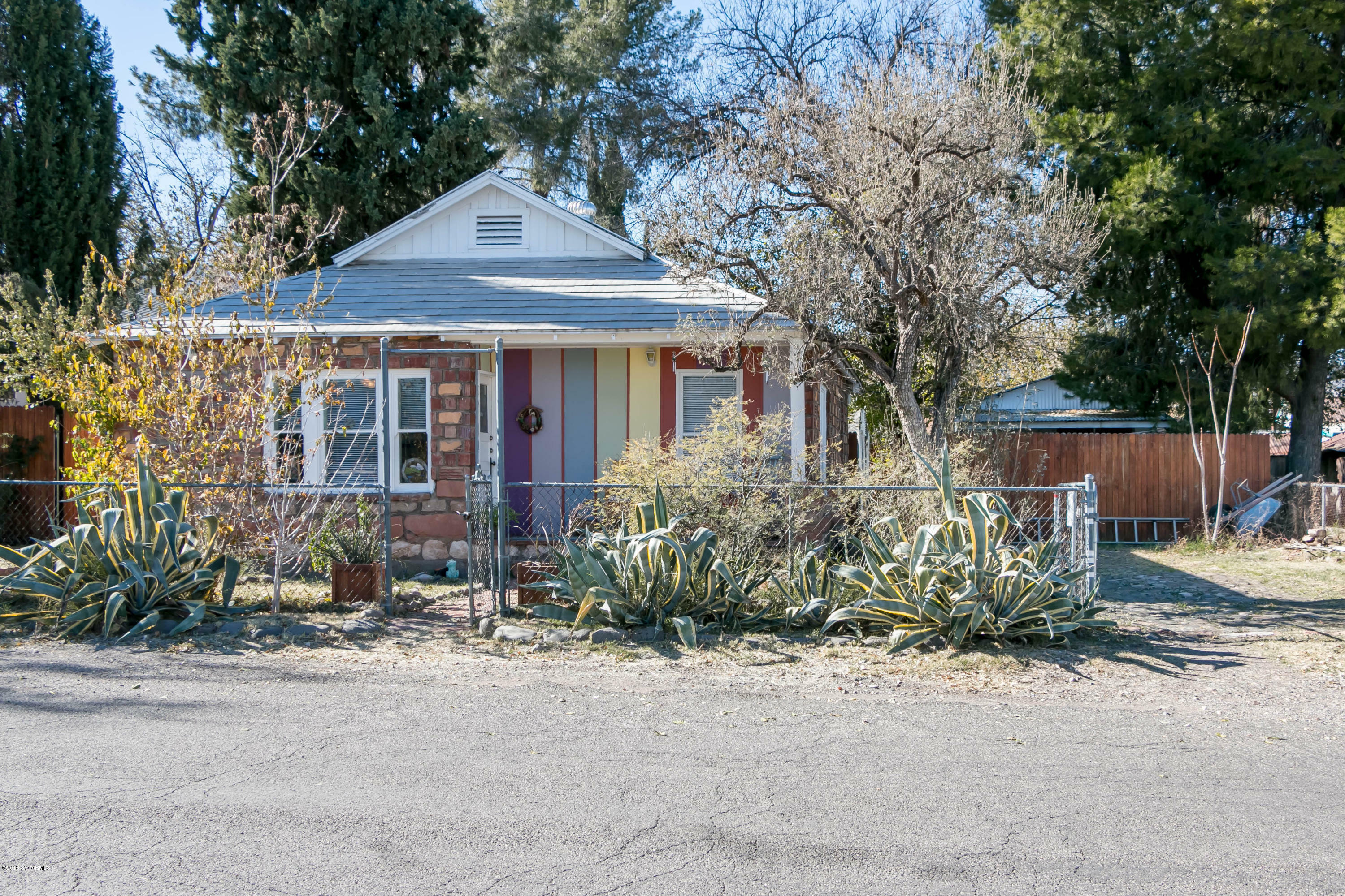 Property Photo:  914 N 2nd St  AZ 86326 