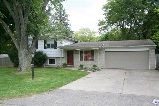 Property Photo: 21760 Hancock Street MI 48336
