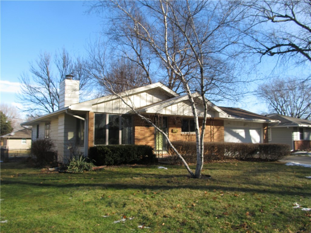 Property Photo:  3937 Aurora Avenue  IA 50310 