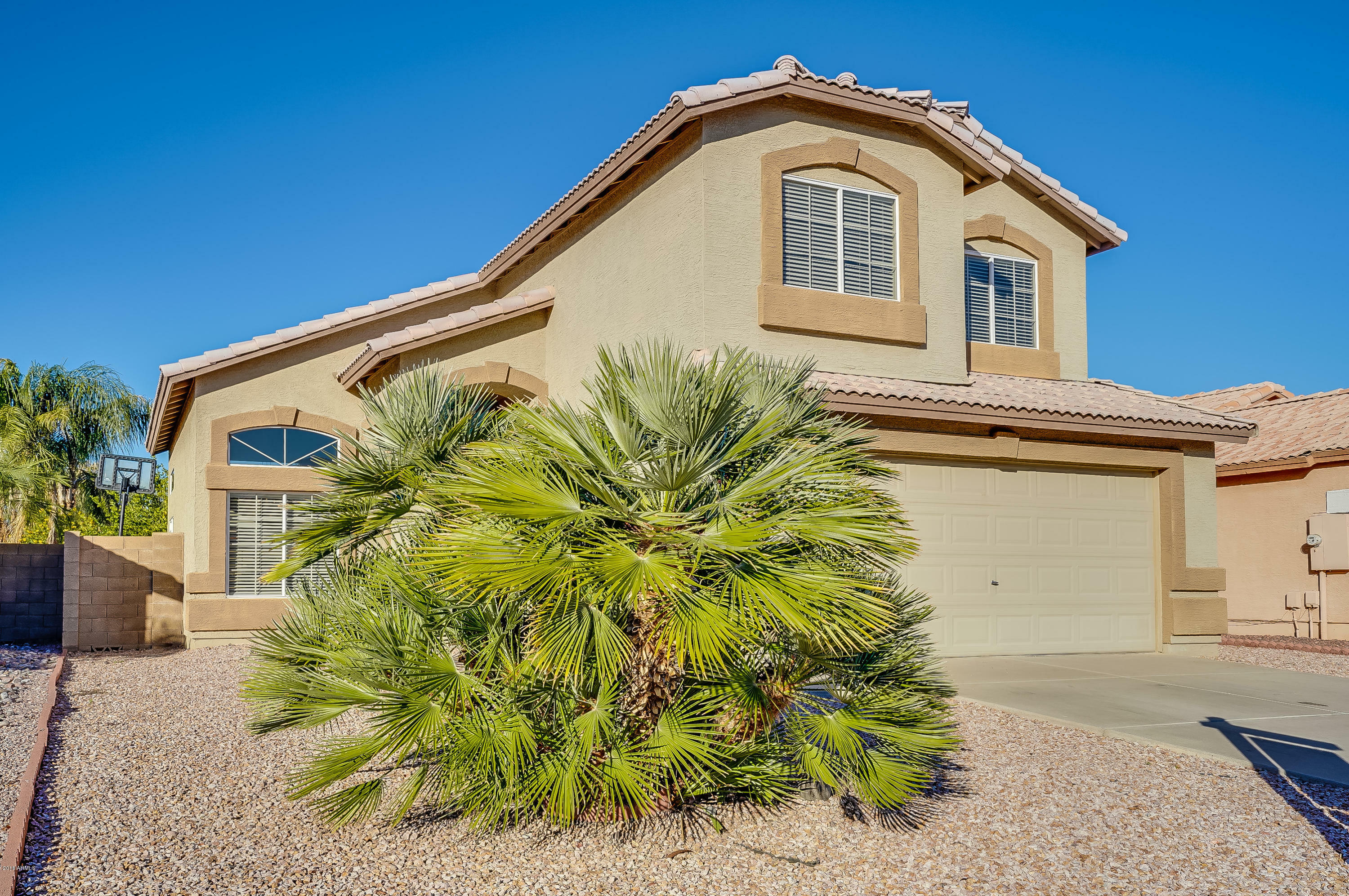 Property Photo: 5052 E Holmes Avenue AZ 85206