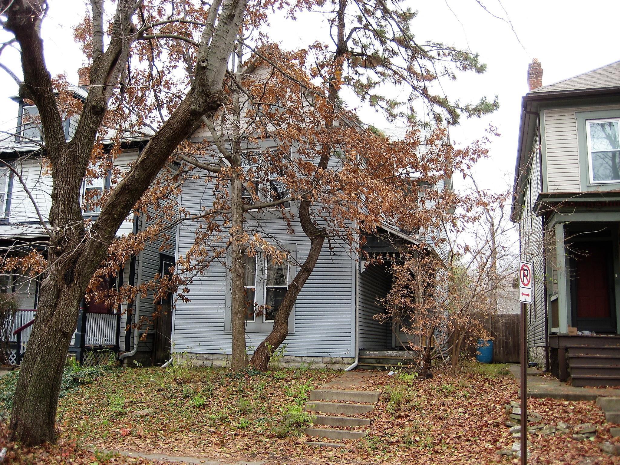 Property Photo: 502 W 3rd Avenue OH 43201