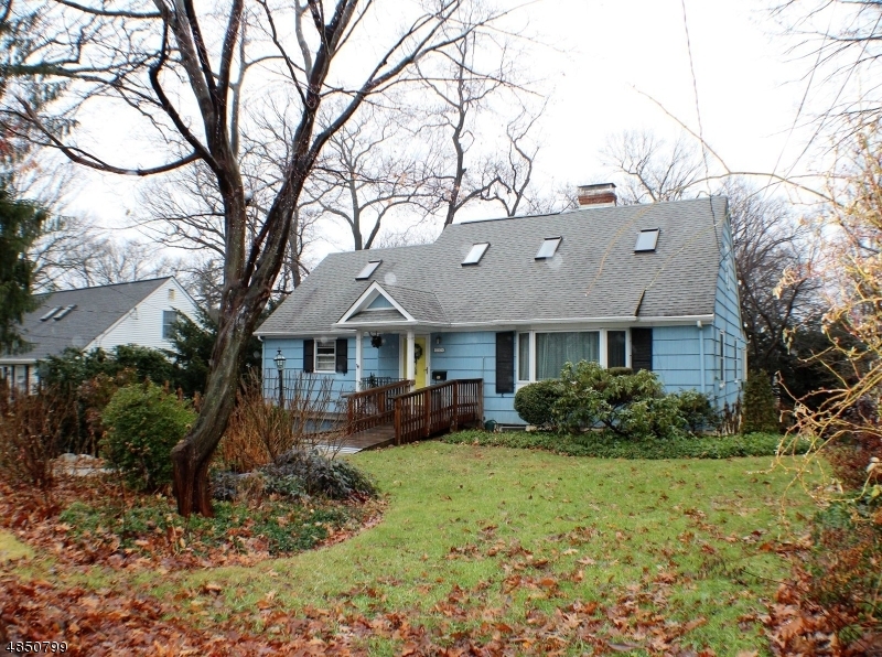 Property Photo:  114 Fairview Ave  NJ 07005 