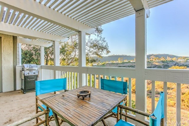 Property Photo:  24001 Catamaran Way 5  CA 92677 