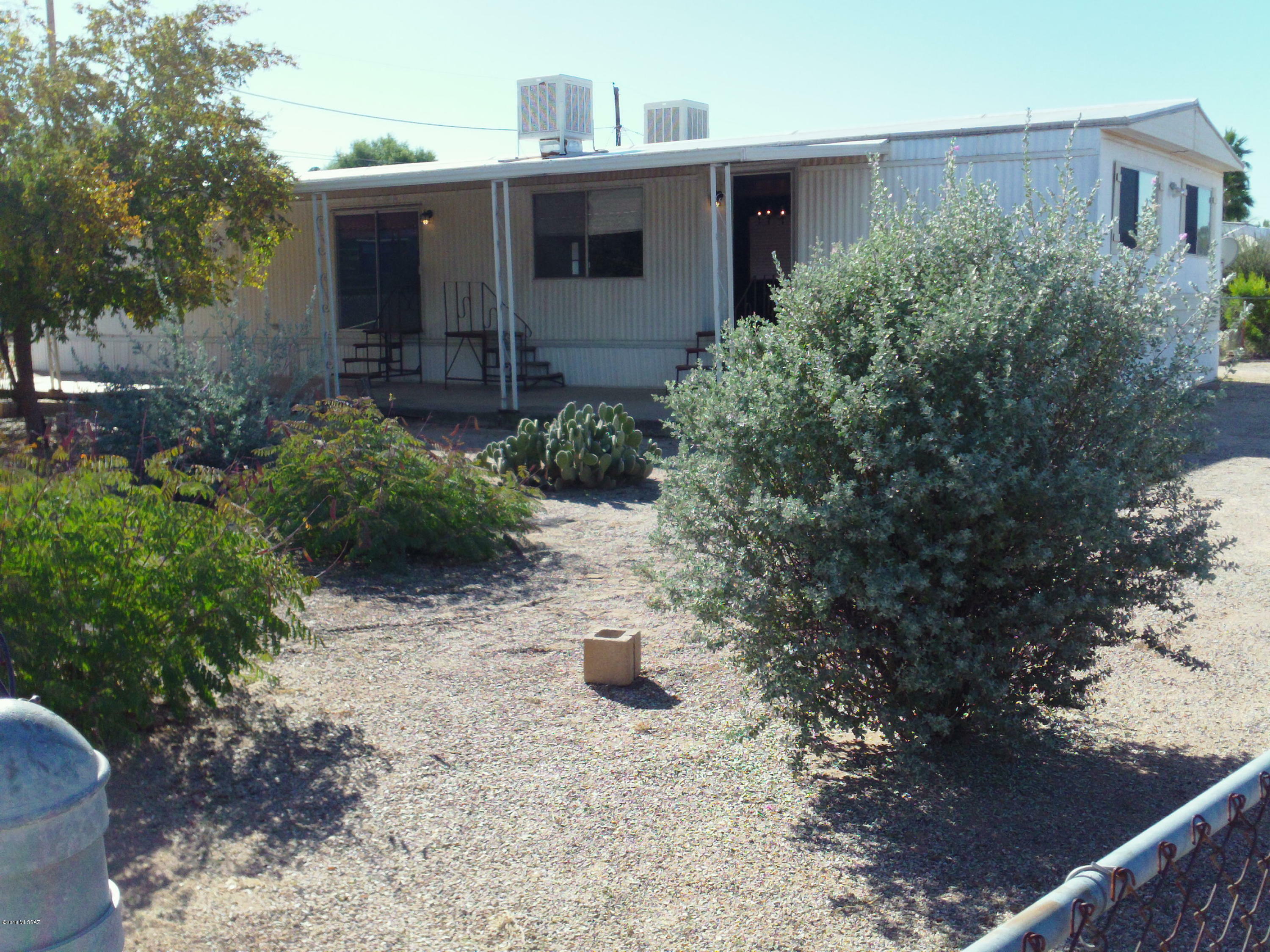 Property Photo:  919 W Calle Arizona  AZ 85705 