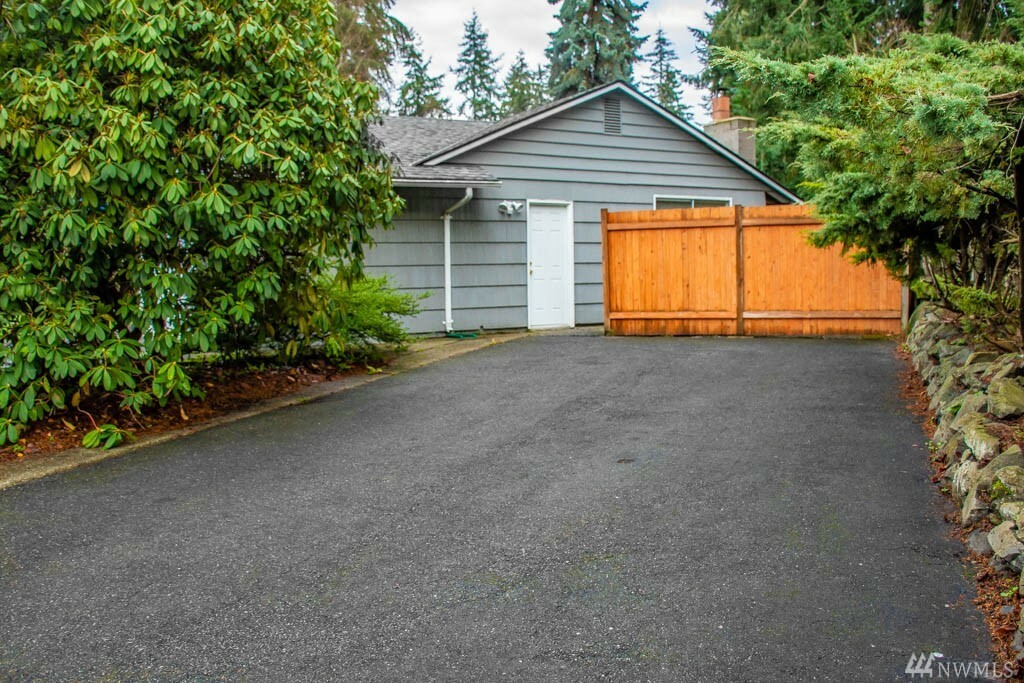 Property Photo:  531 SW 302nd St  WA 98023 